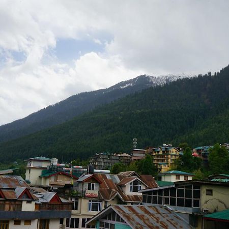 Hotel Magnolia Mallroad Manali Extérieur photo