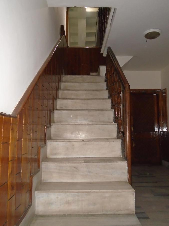 Hotel Magnolia Mallroad Manali Extérieur photo