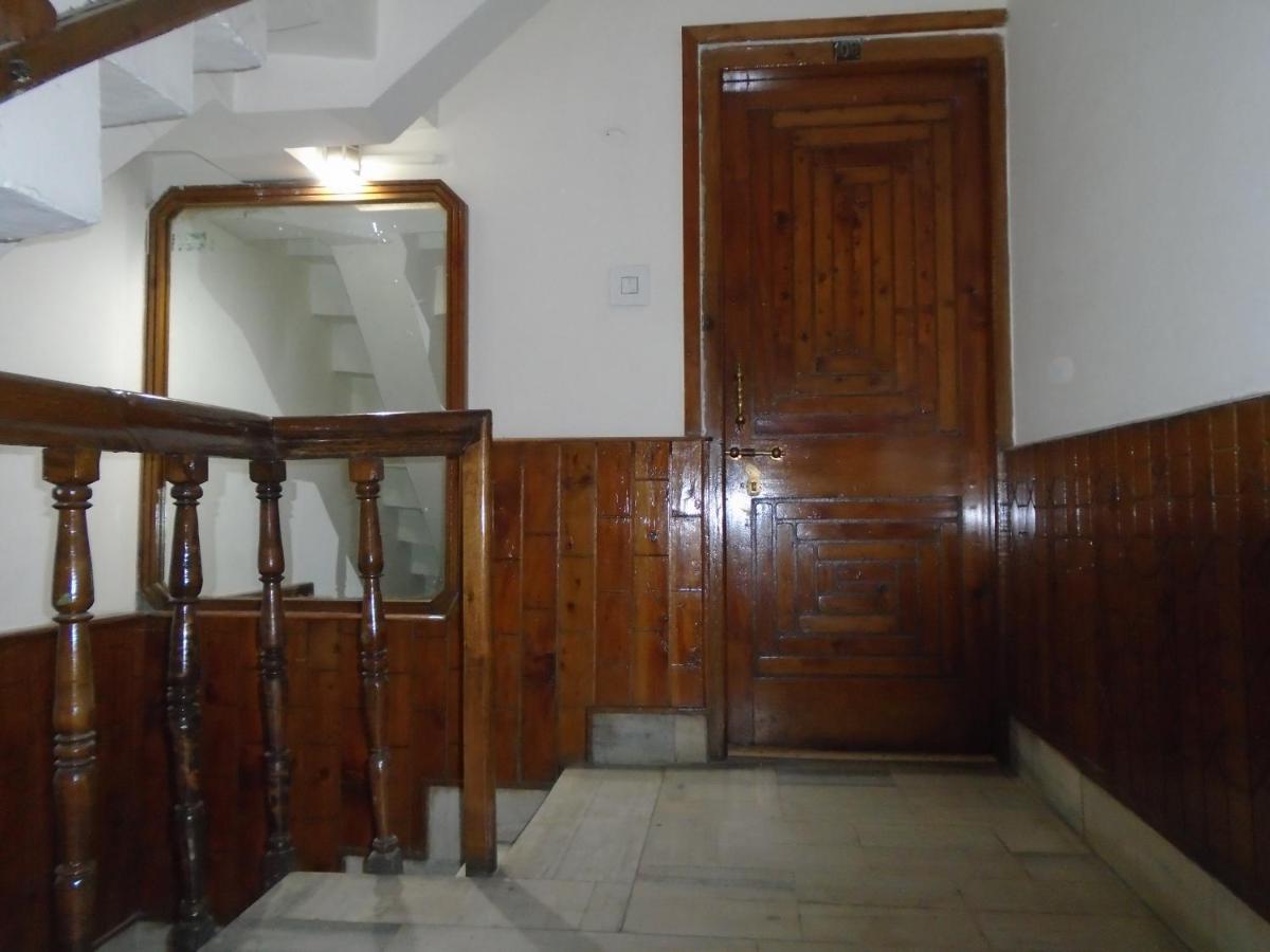Hotel Magnolia Mallroad Manali Extérieur photo