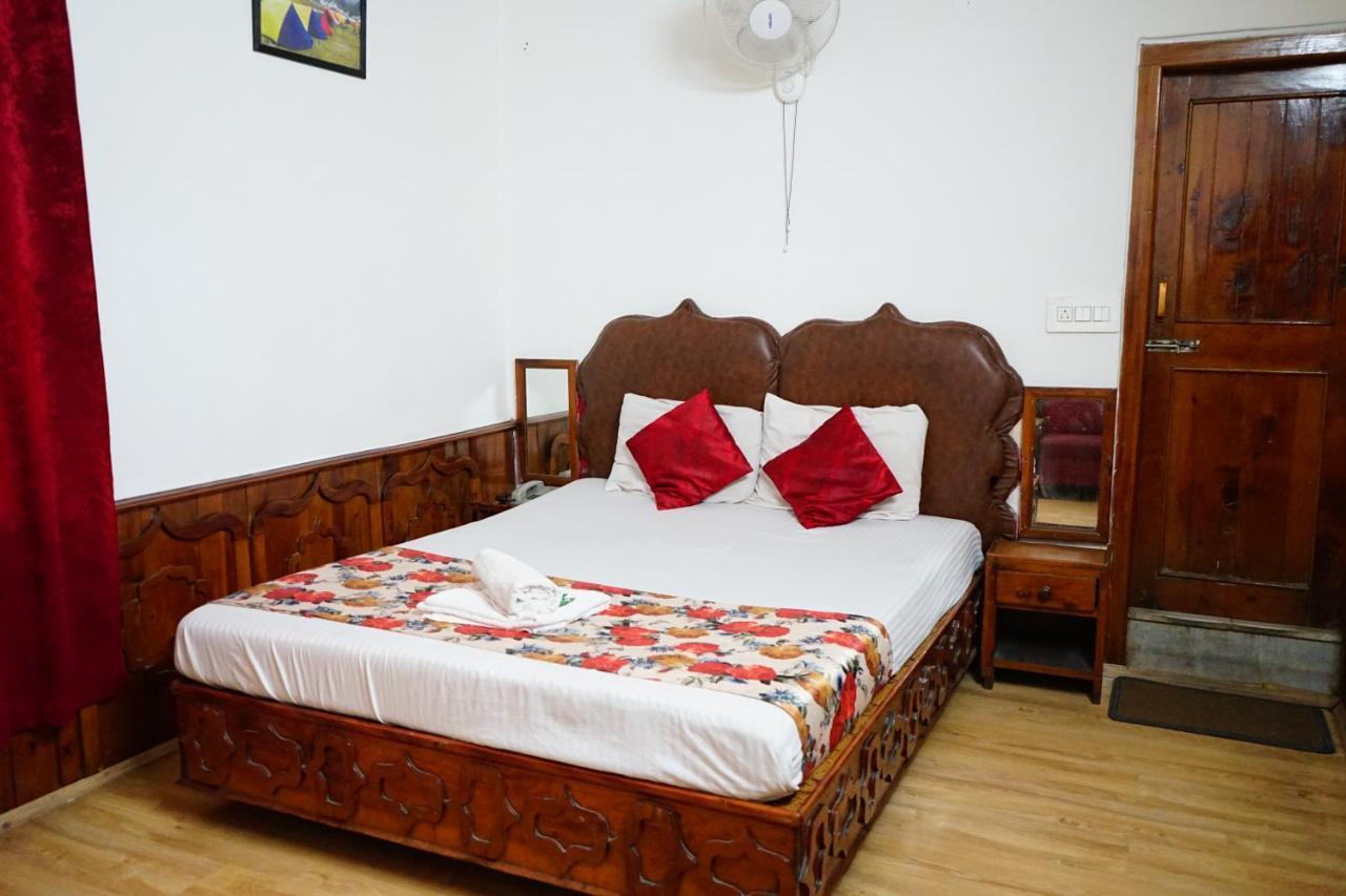 Hotel Magnolia Mallroad Manali Extérieur photo