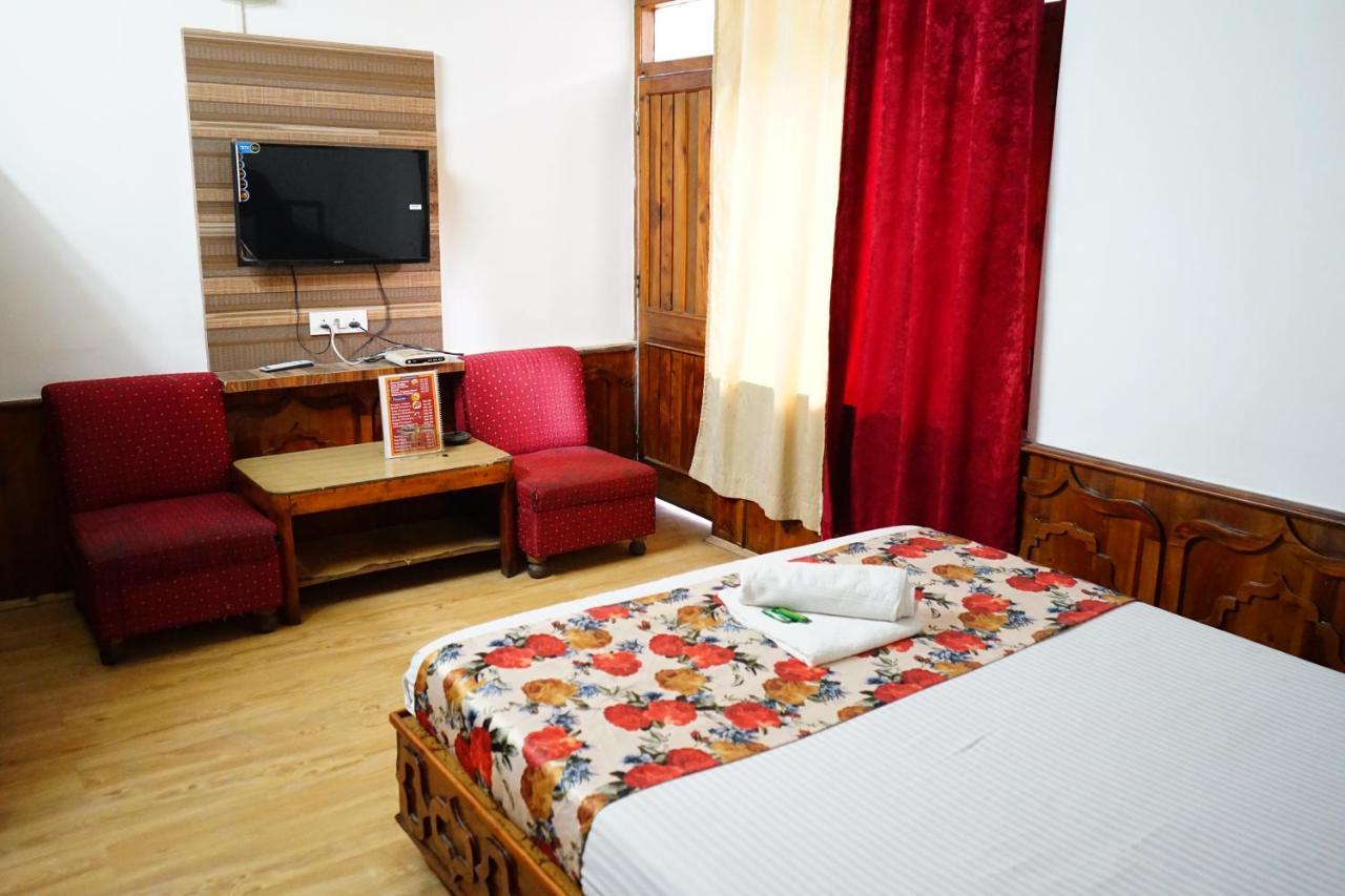 Hotel Magnolia Mallroad Manali Extérieur photo