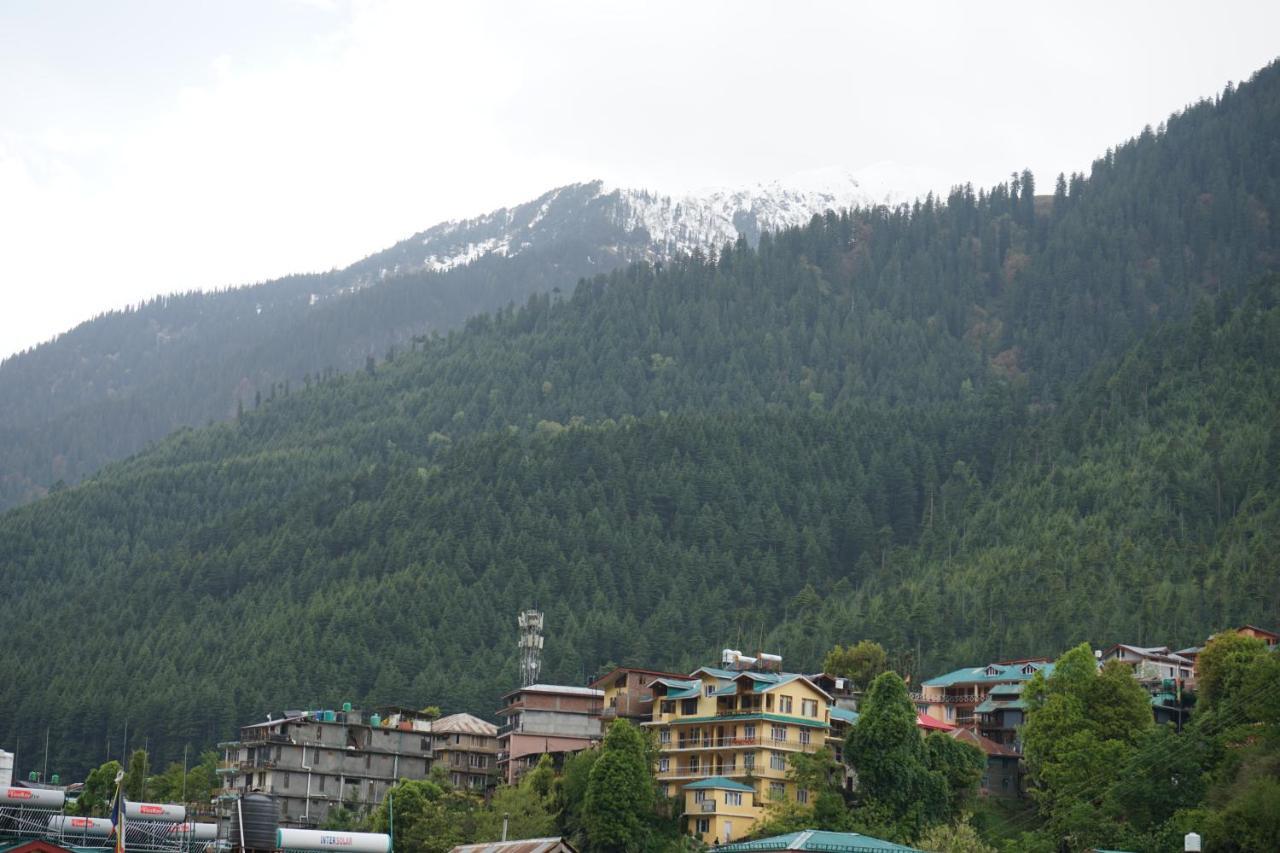 Hotel Magnolia Mallroad Manali Extérieur photo